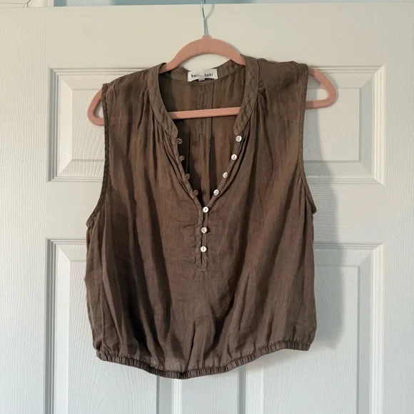 Bella Dahl Brown Sleeveless Blouse with Button Accents - Picture 1 of 7